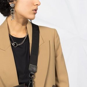 Meet your Posher, L.